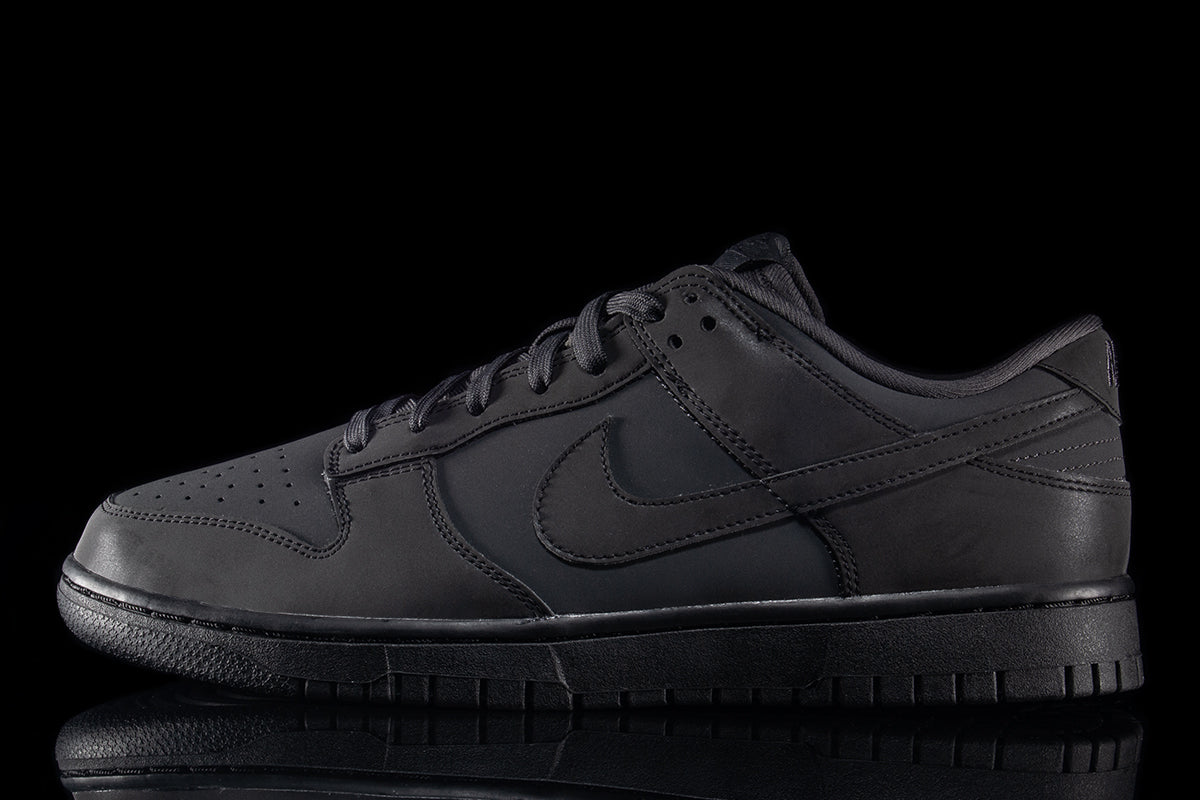 Women's Dunk Low (Cyber)