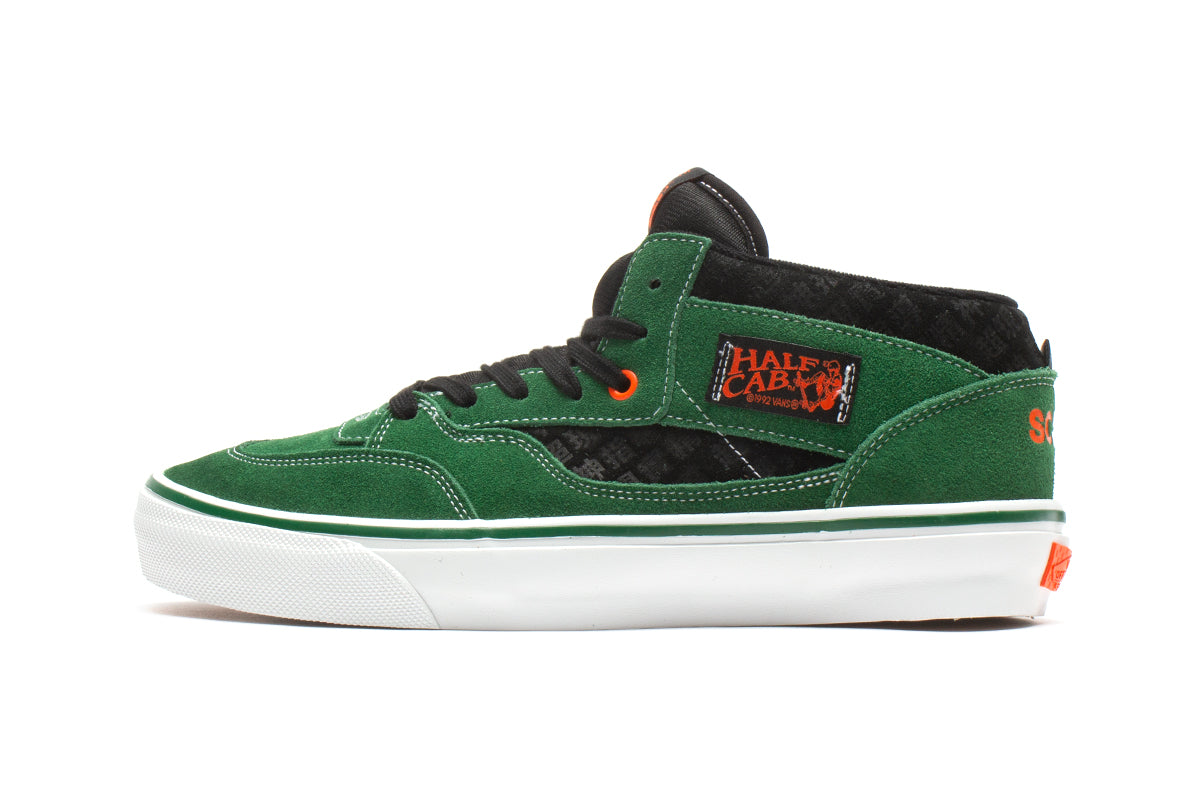 Skate Half Cab '92 x Sci-Fi Fantasy