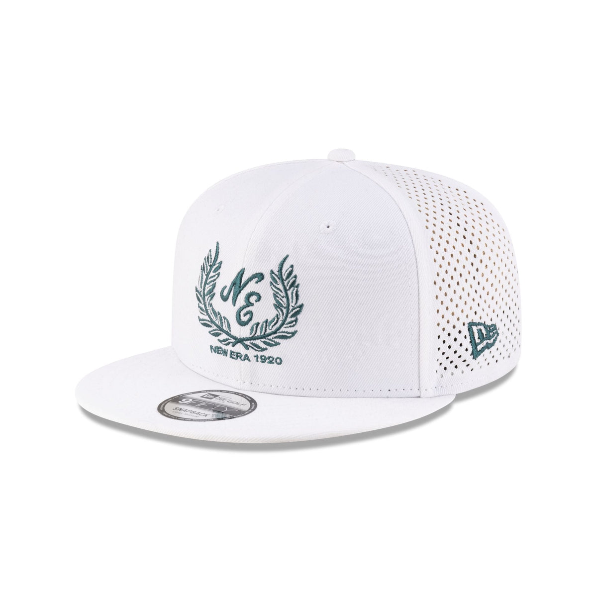 New Era Cap Laurel Wreath White 9FIFTY Snapback Hat
