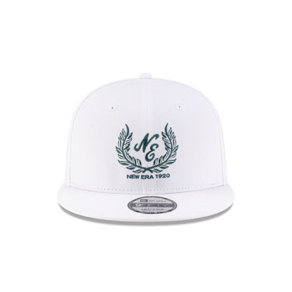 New Era Cap Laurel Wreath White 9FIFTY Snapback Hat