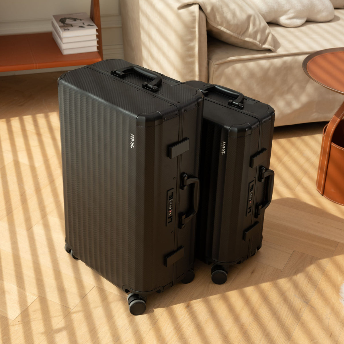 SPACE Aluminum Suitcase Black