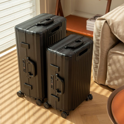 SPACE Aluminum Suitcase Black