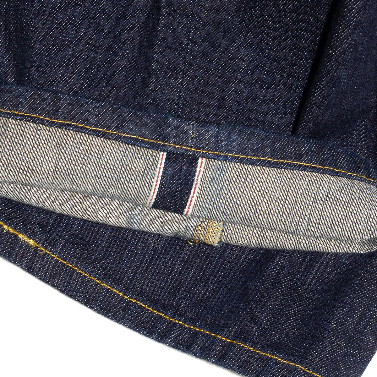 Pleated Jeans