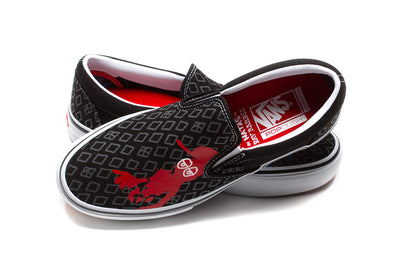 Skate Slip-On (Krooked by Natas For Ray)