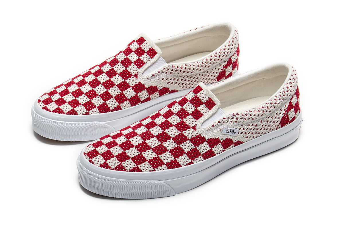 LX Classic Slip-On 98 EK