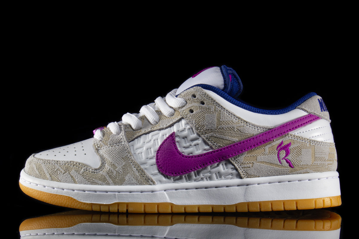 Dunk Low Premium - Rayssa Leal