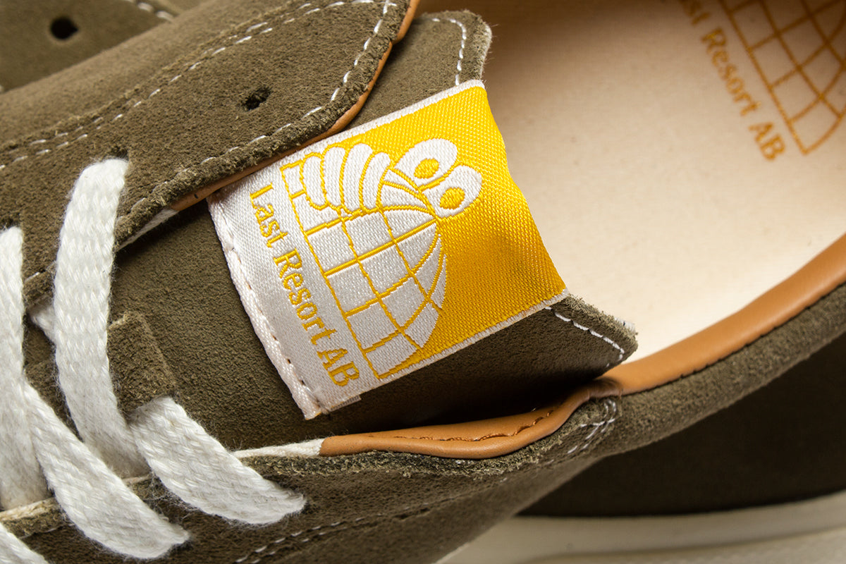 VM001 Suede Lo