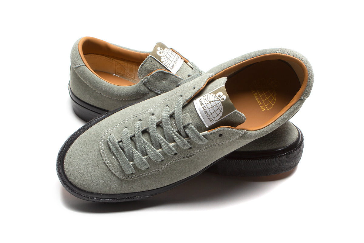 VM001 Suede Lo