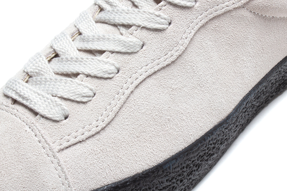 VM002 Suede Lo
