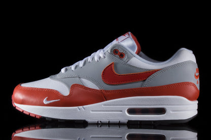 Air Max 1 LV8