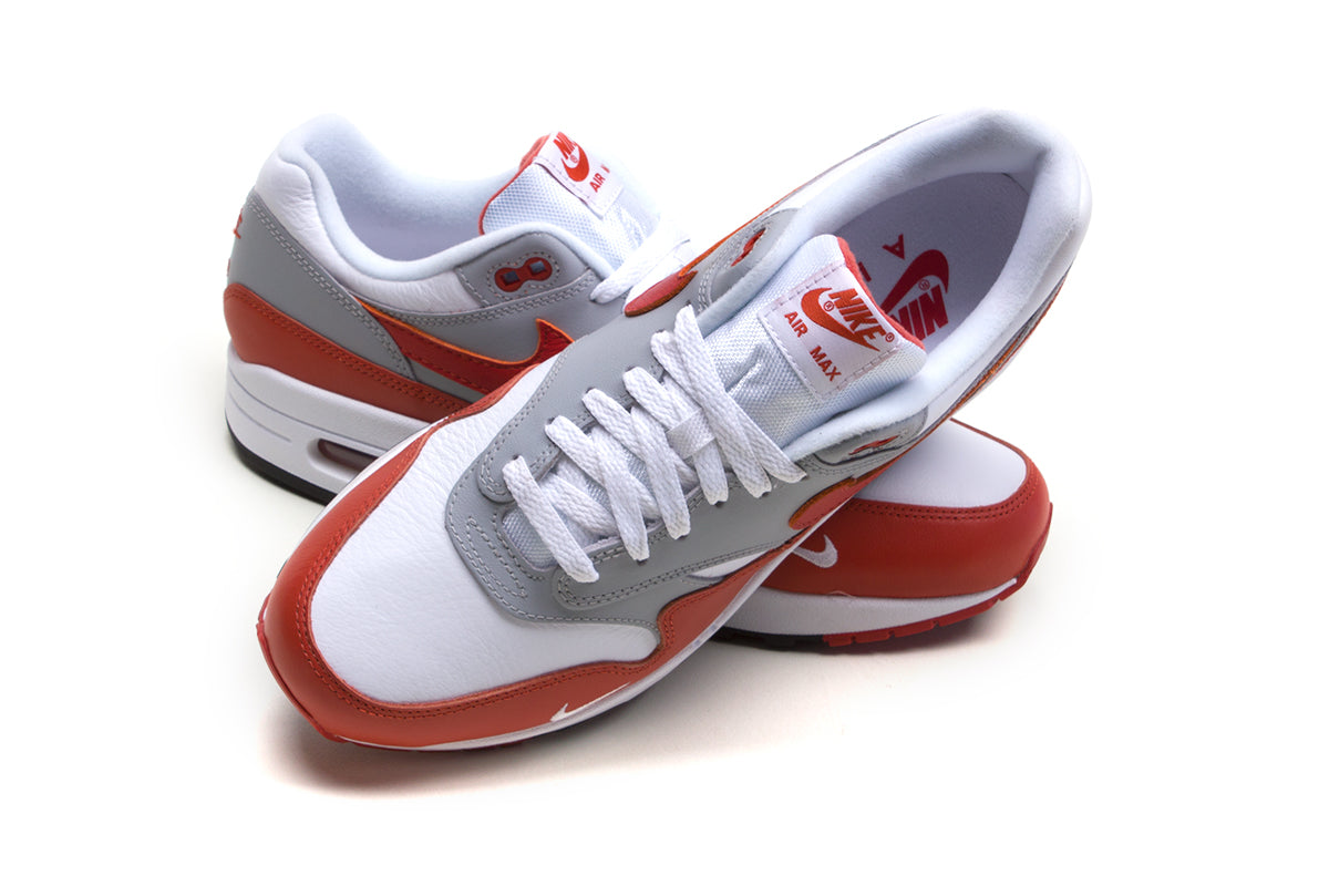 Air Max 1 LV8