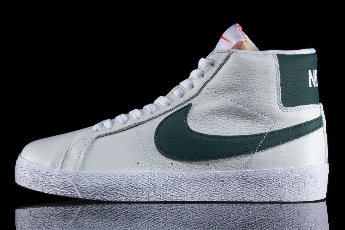 Zoom Blazer Mid