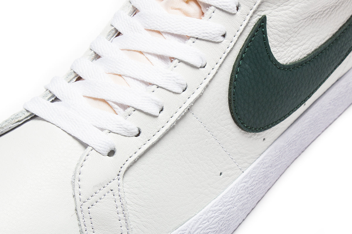 Zoom Blazer Mid