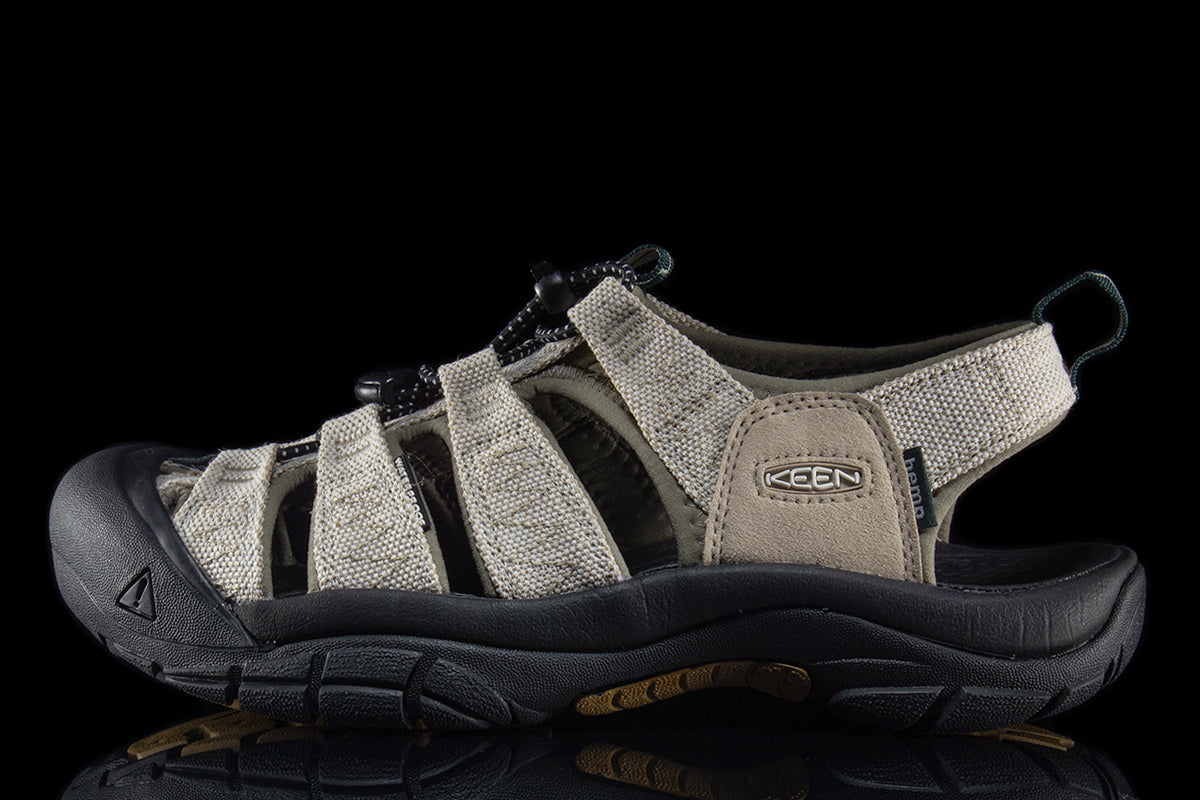 Newport Retro x Gramicci