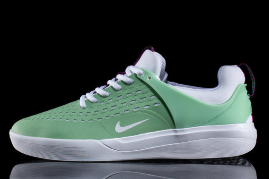 Zoom Nyjah 3