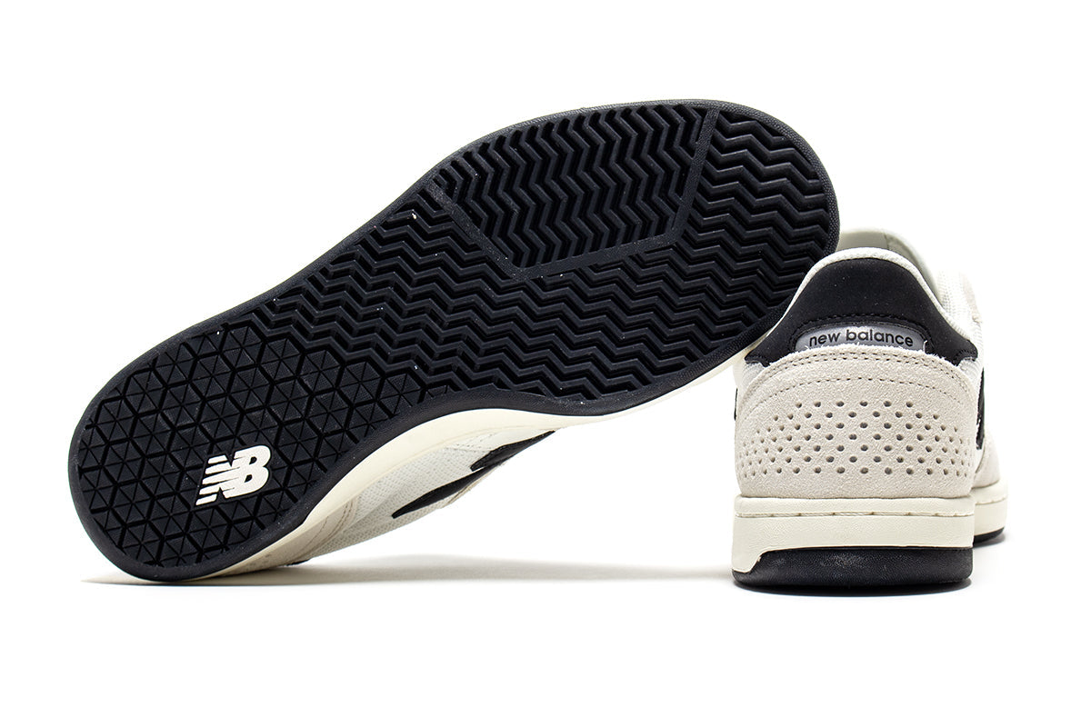 440 Low V2 - Standard & Wide