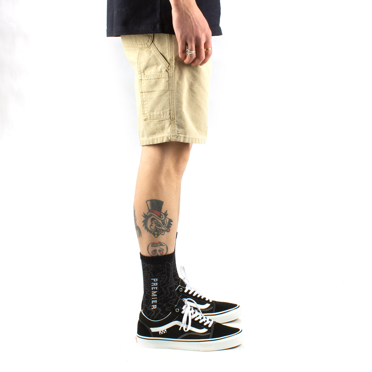 Single Knee Short