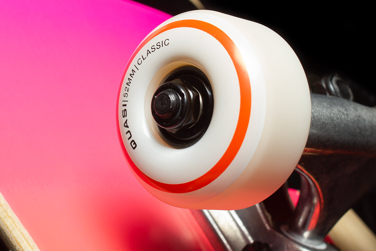 Euro Phade Red Complete 7.875"
