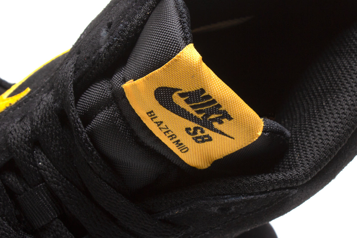 Zoom Blazer Mid
