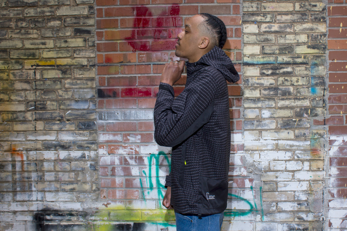 Warp Shell Windbreaker