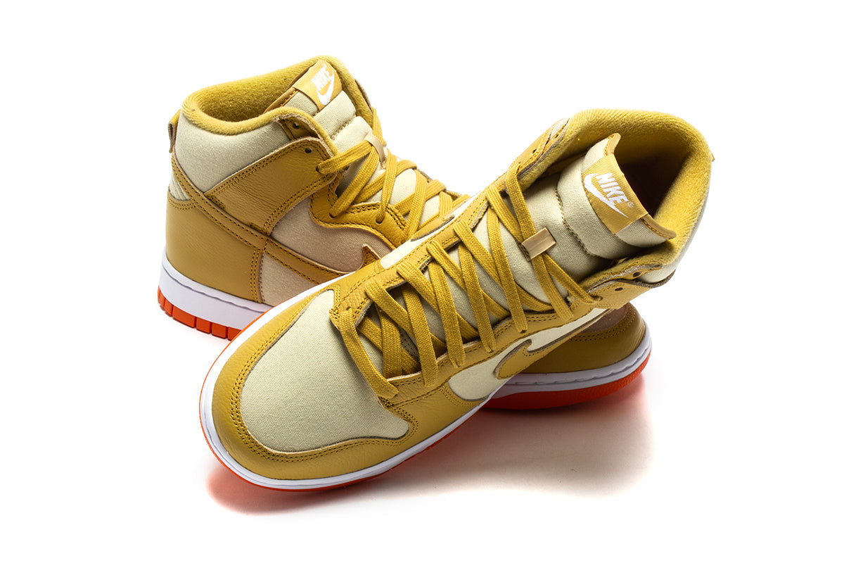 Dunk Hi Retro Premium "Gold Canvas"