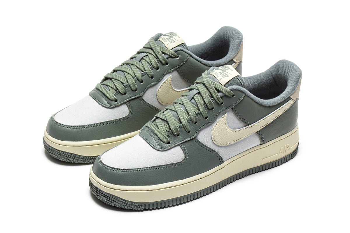 Air Force 1 '07 LX "Mica Green"
