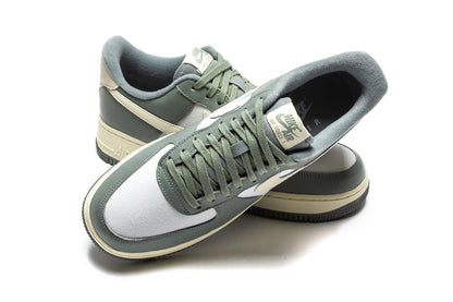 Air Force 1 '07 LX "Mica Green"