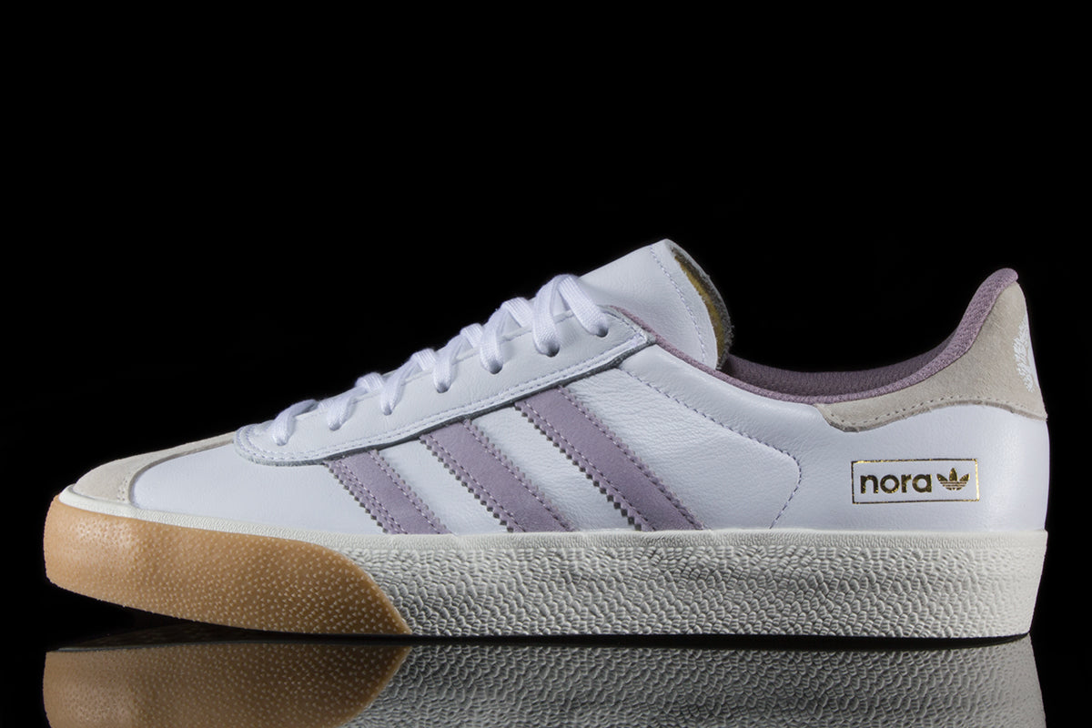 Nora Gazelle ADV