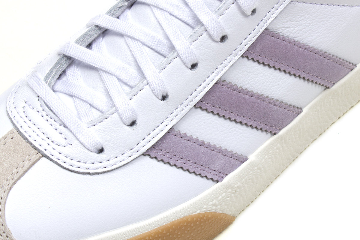 Nora Gazelle ADV