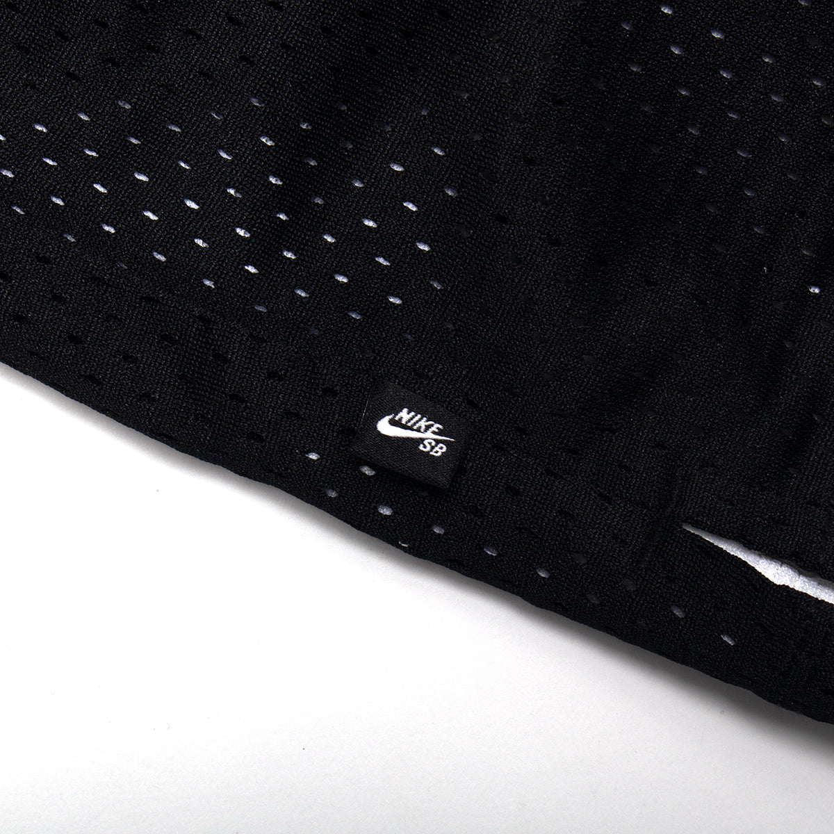 Reversible Mesh Short