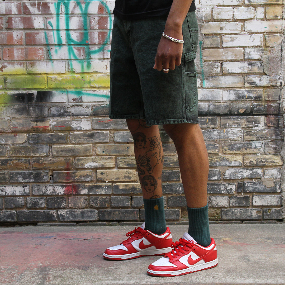 Single Knee Short