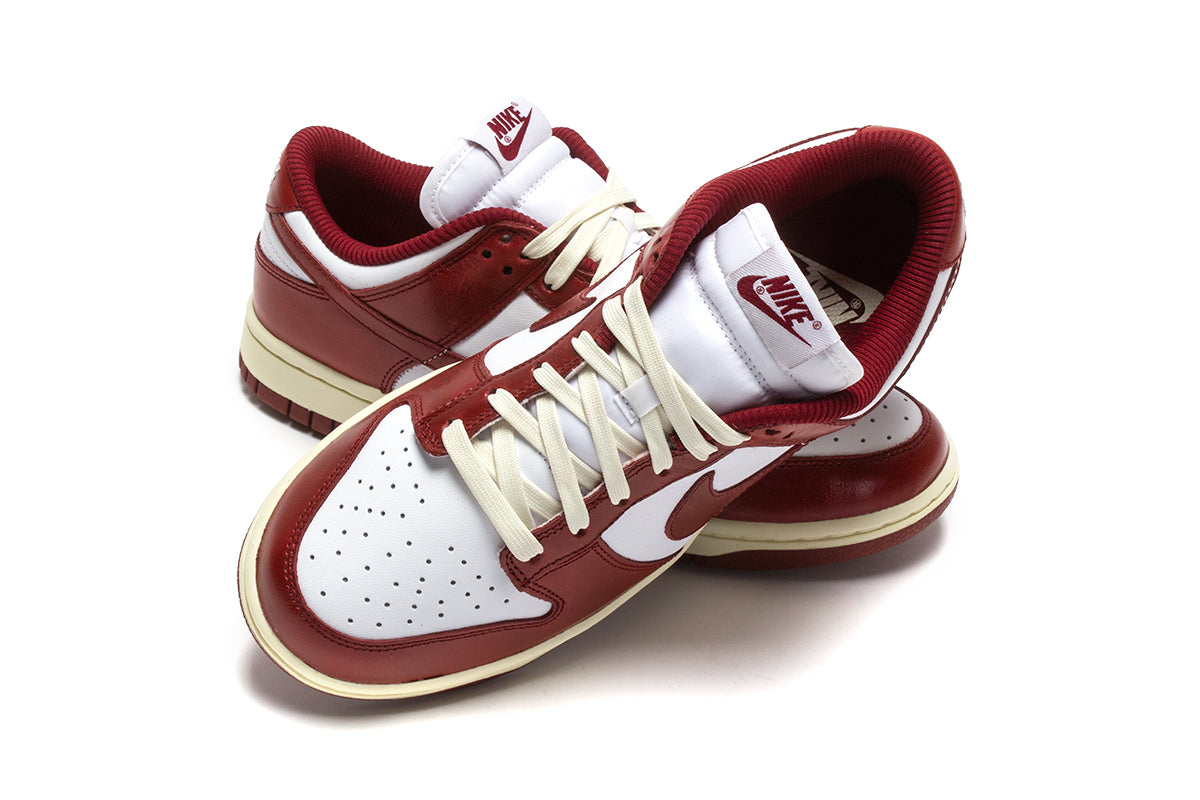 Women's Dunk Low Premium