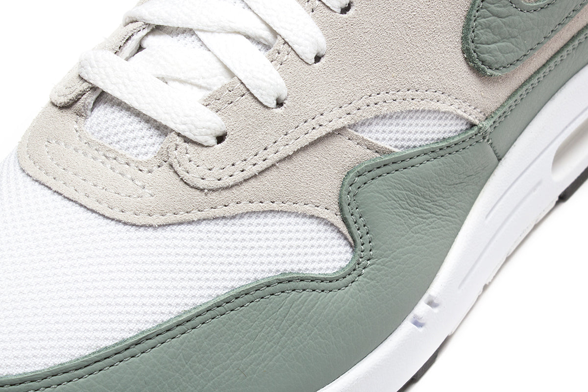 Air Max 1 'Mica Green'