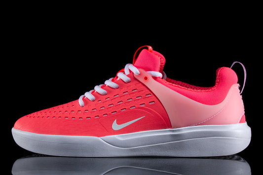Zoom Nyjah 3