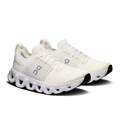 On Running Women's Cloudswift 4 Shoes - White / White