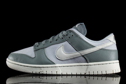 Dunk Low Retro Premium "Mica Green"