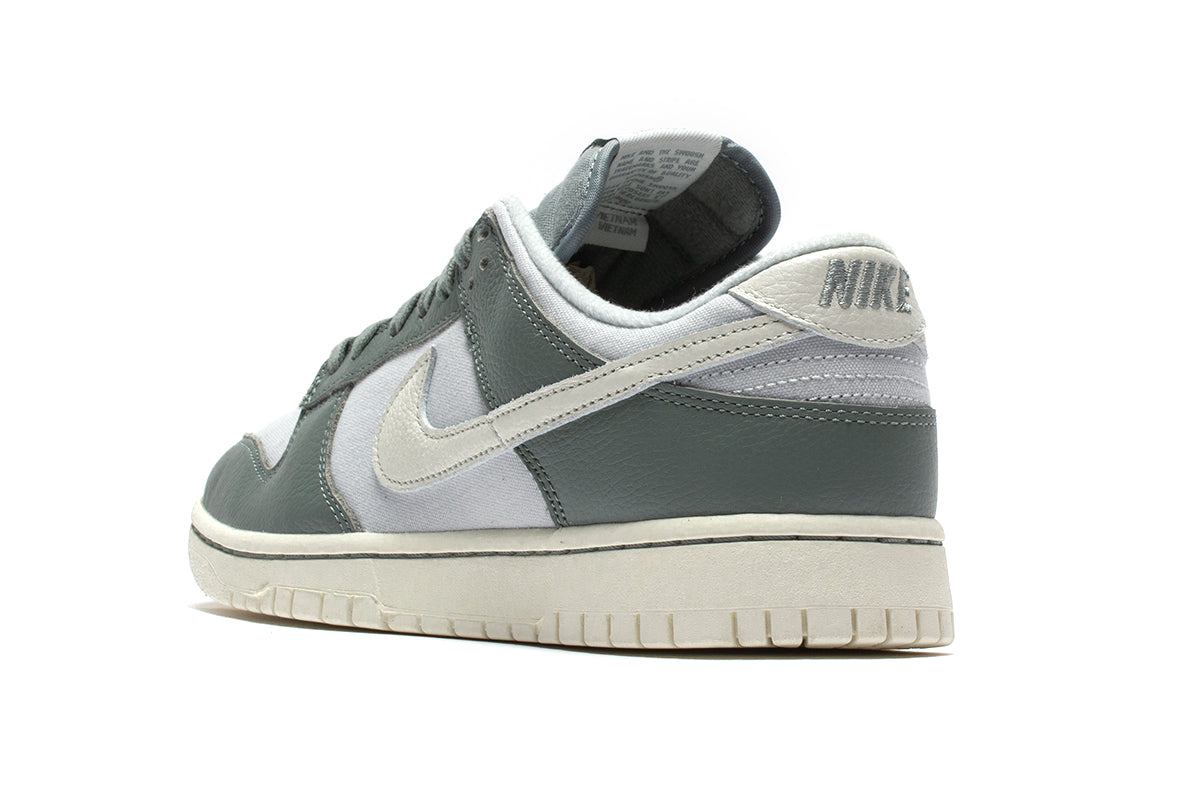 Dunk Low Retro Premium "Mica Green"