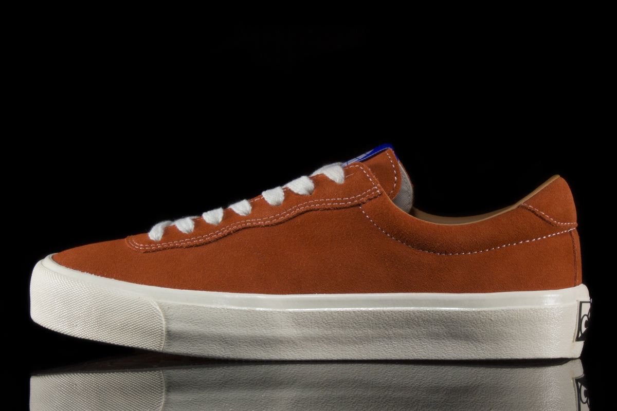 VM001 Suede Lo