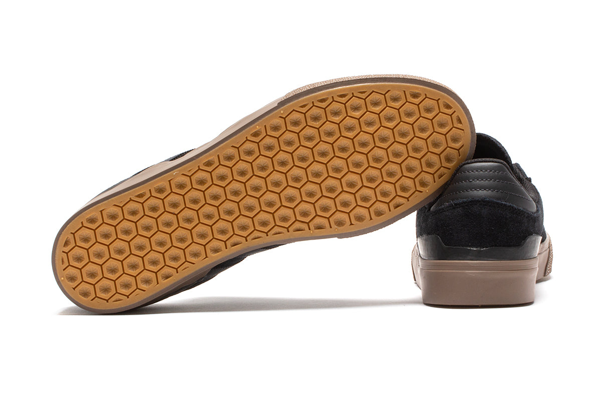 Busenitz Vulc II