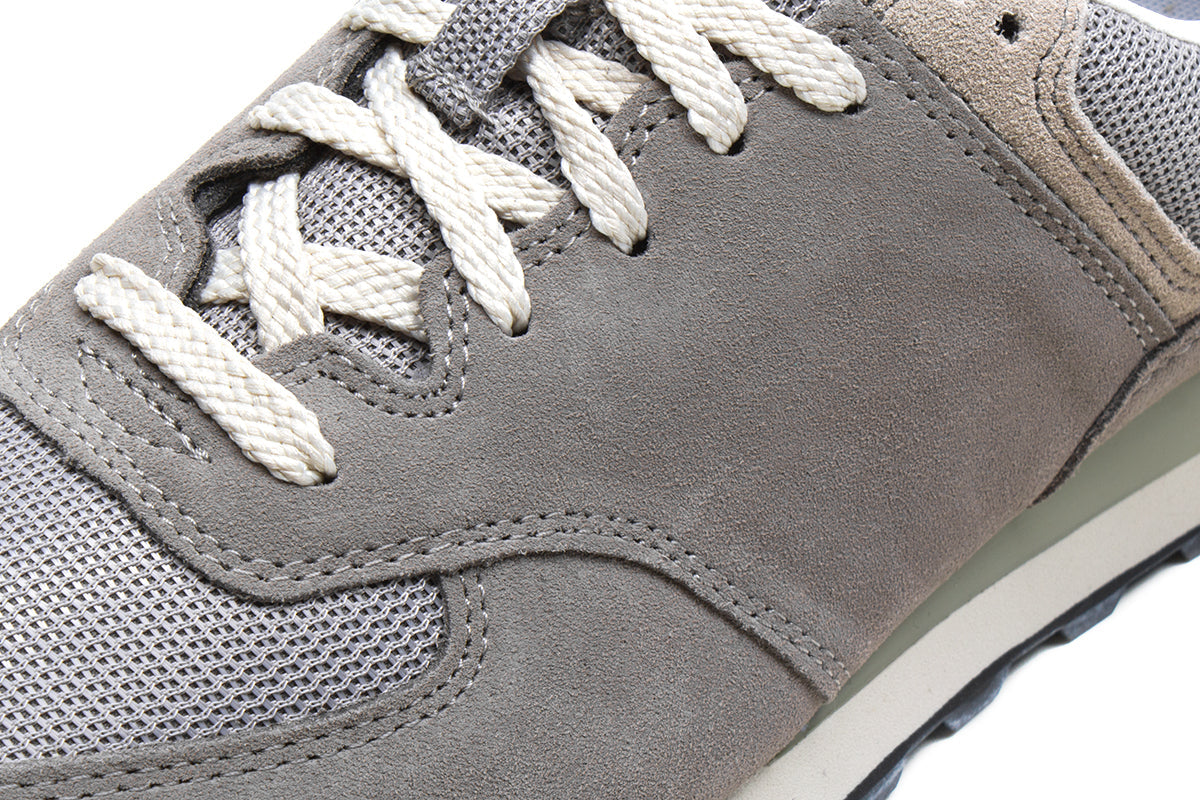 574 (Grey Day)