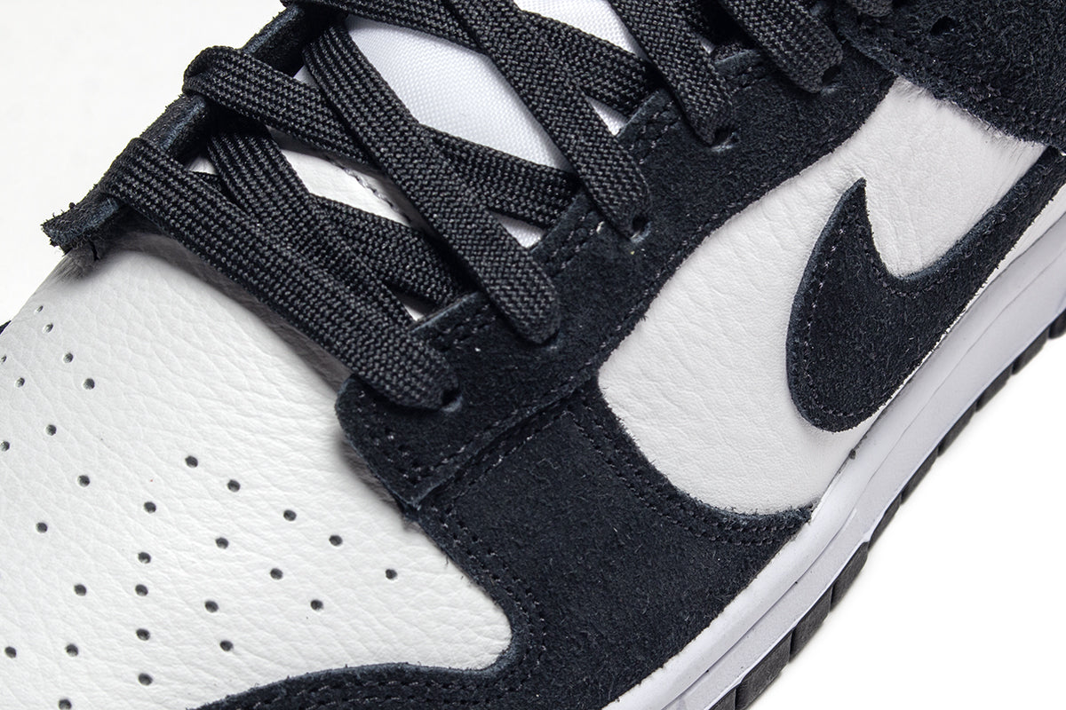 Dunk Low Retro - Suede Panda