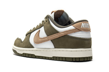 Dunk Low Retro