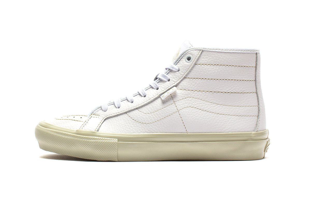 Skate Sk8-Hi Decon VCU