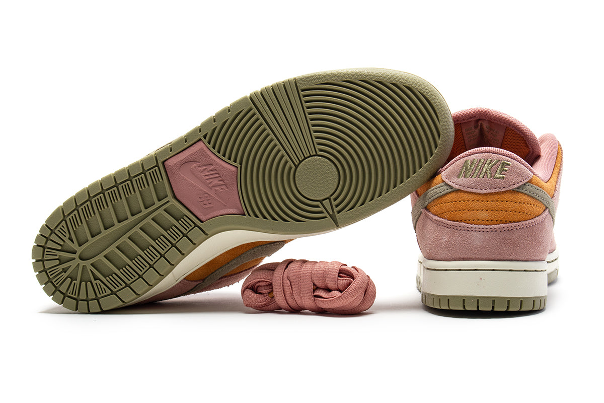 Dunk Low Pro