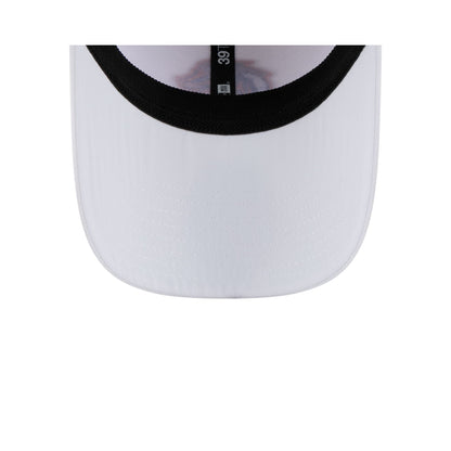 Boise State Broncos Optic White 39THIRTY Stretch Fit Hat