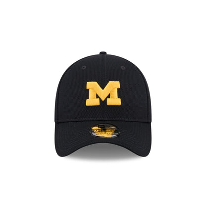 Michigan Wolverines Performance 39THIRTY Stretch Fit Hat