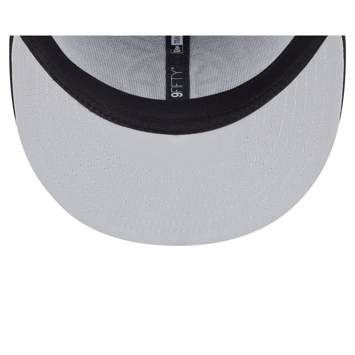 Boston Bruins Black 9FIFTY Trucker Hat