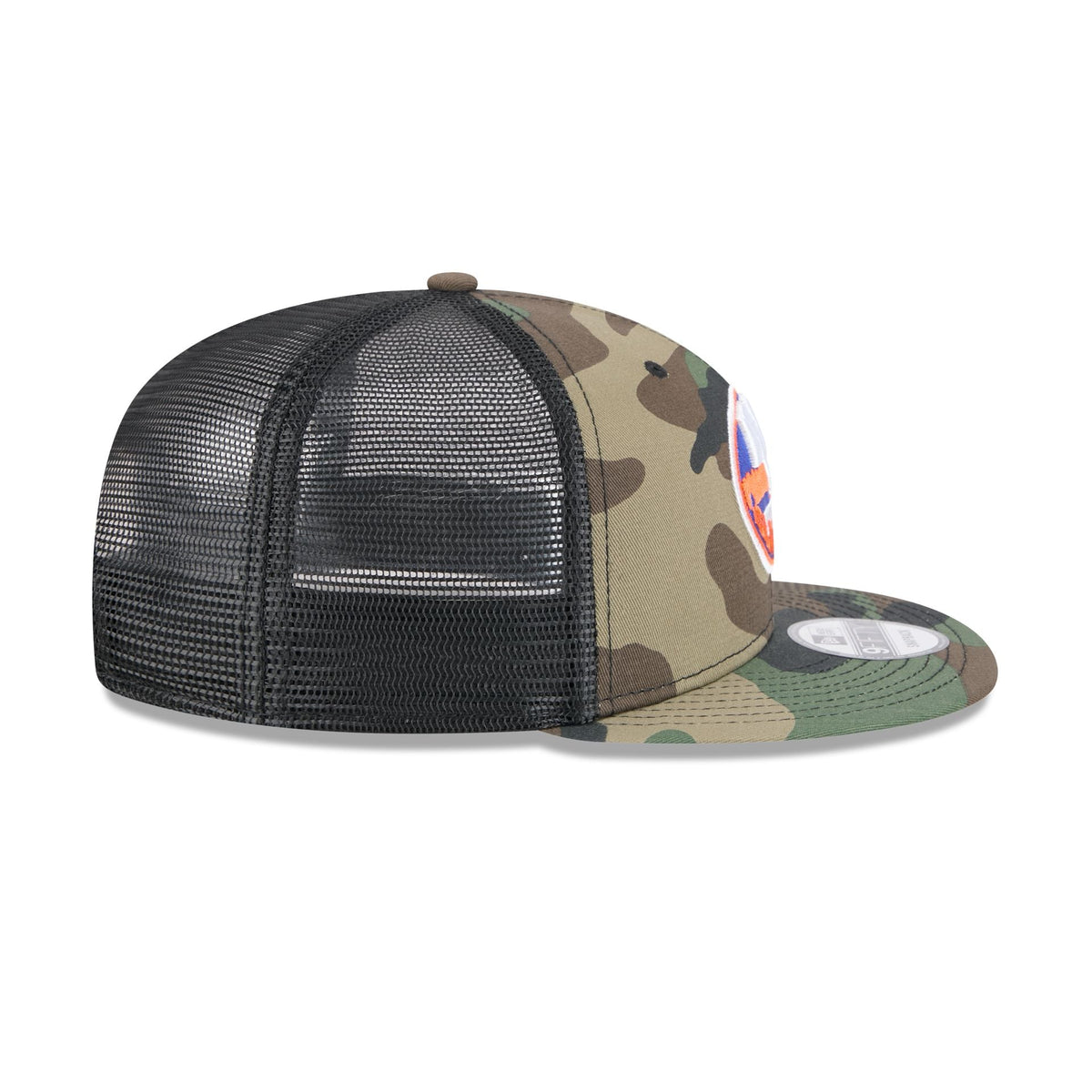 New York Islanders Camo 9FIFTY Trucker Hat