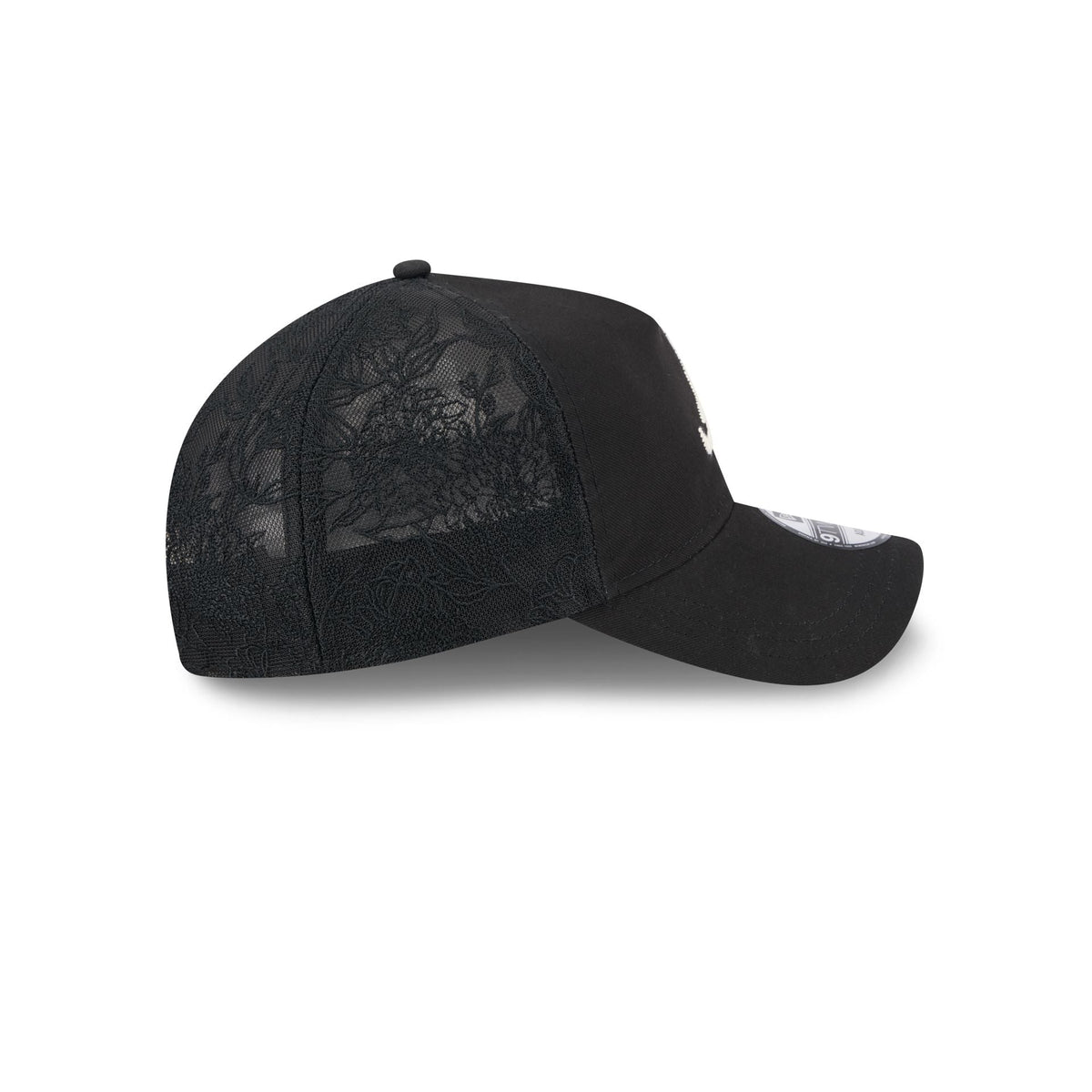 Atlanta Braves Embroidered Mesh 9TWENTY A-Frame Adjustable Hat