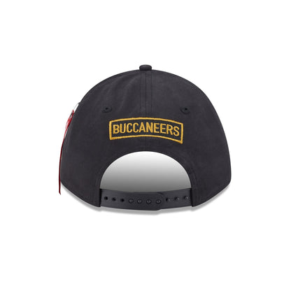 Alpha Industries x Tampa Bay Buccaneers Black 9FORTY M-Crown A-Frame Snapback Hat